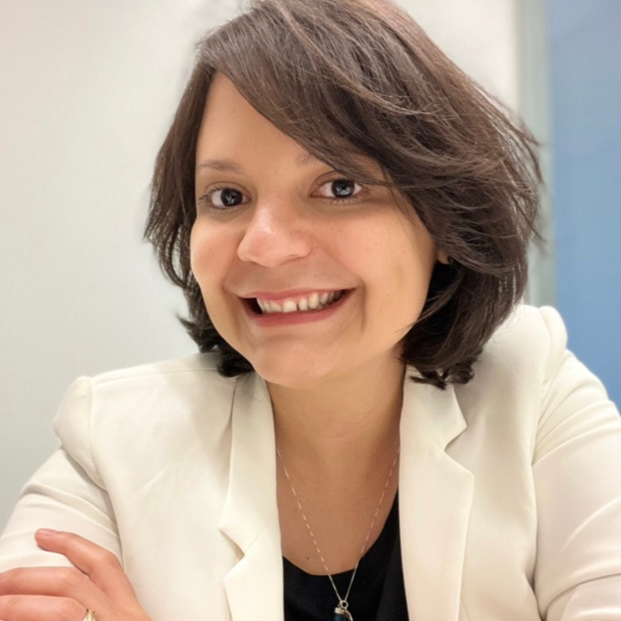 Carolina De Oliveira